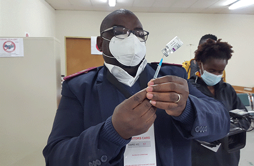 Erongo plans to vaccinate  1 000 per day