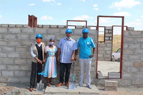 Hardap shack dwellers start building homes