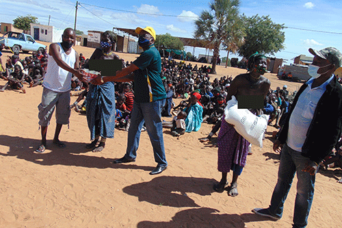 OPM donates to Angolan migrants