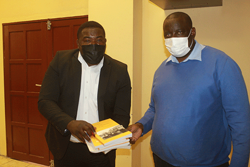 Historian donates 18 publications on Kavango regions