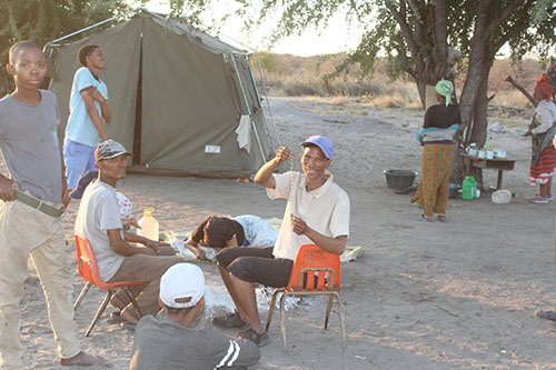 Tent-dwelling teachers yearn for houses
