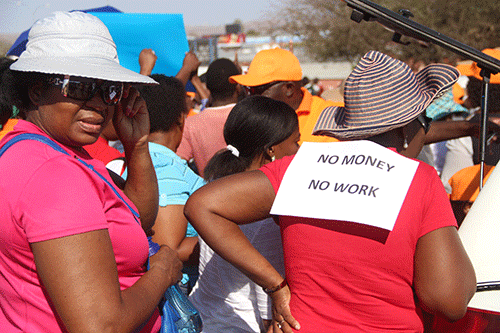 Civil servants gear up for strike vote on pay