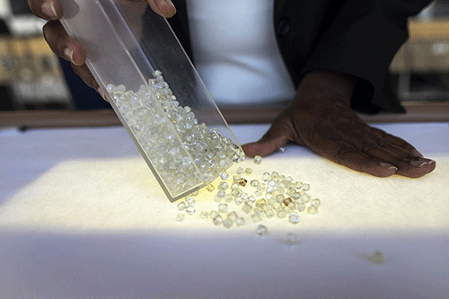Messika adds value-addition for Namibian diamonds 
