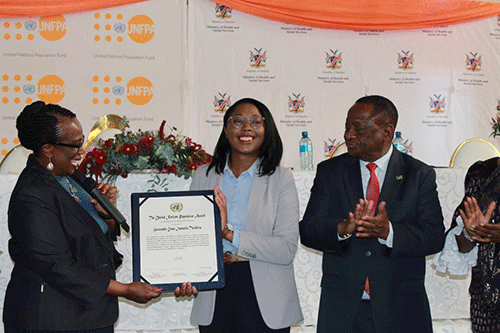 Deputy minister receives UN award