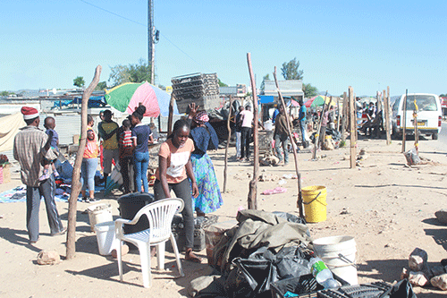 City moves to calm tension with vendors
