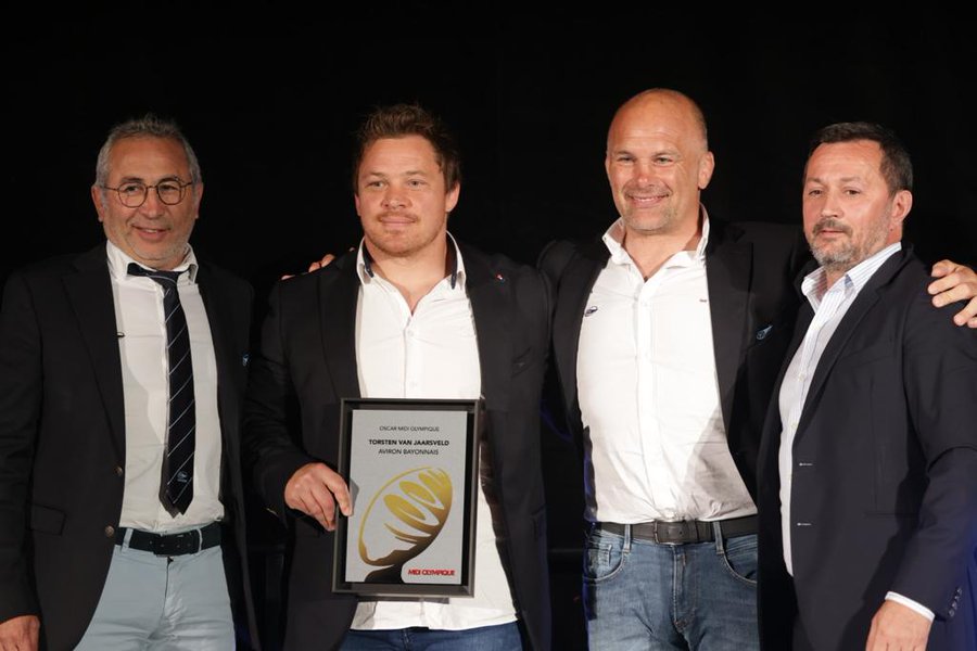 Van Jaarsveld wins prestigious award…continues to shine in French Pro D2