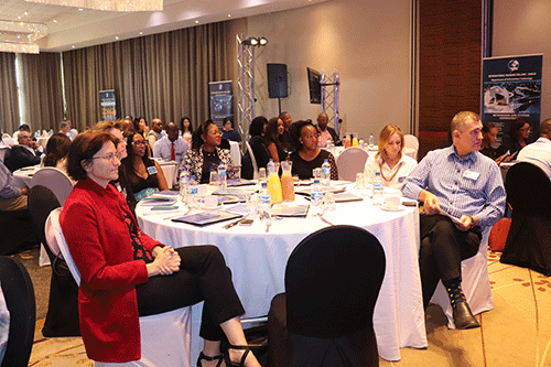 Lingua calls for more business networking