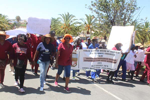 ‘Dismissed’ health workers want permanent jobs