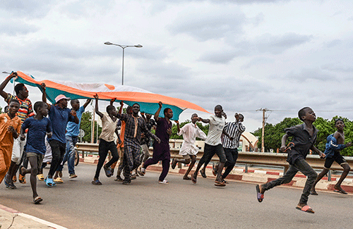 AU hosts Niger talks as regime sends mixed signals