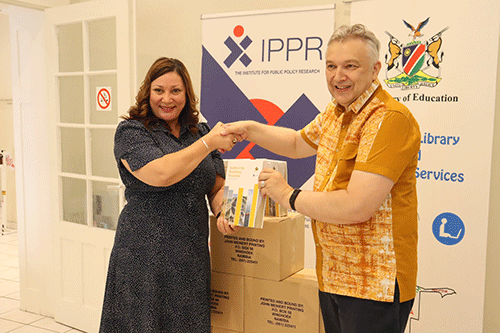 IPPR donates 1 000 books to education ministry 