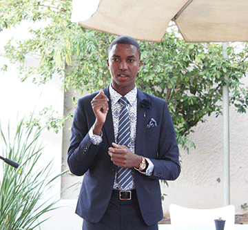 Amushelelo still waiting for Legal Aid