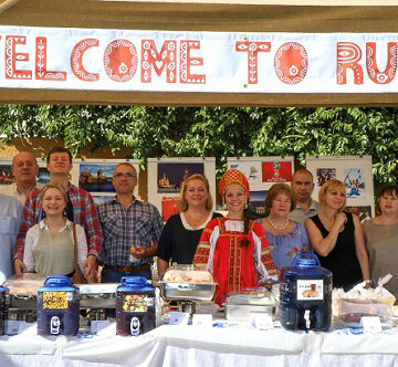 Diplomatic spouses host bazaar