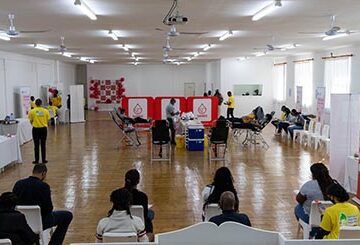 Congregants rally to donate blood