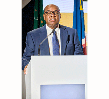 Central bank declares N$413m dividend