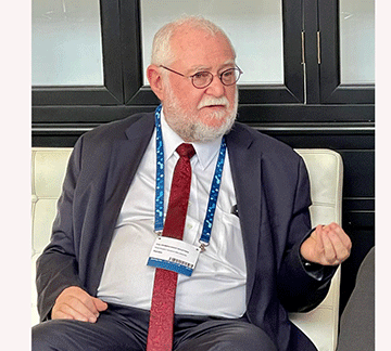 Water requires prominent position – Schlettwein