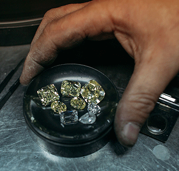 Messika adds value-addition for Namibian diamonds 