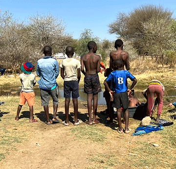 Five Rand residents resort to riverbed water