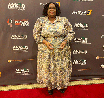 Iipumbu receives African leadership award