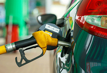 Downstream petroleum licenses suspended…ministry aims to reduce market saturation to curb fuel prices