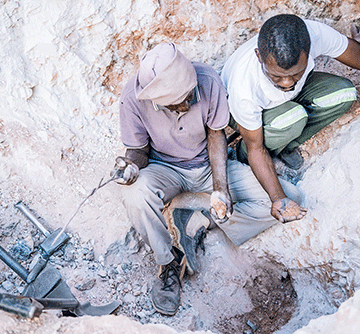 Enraged small miners demand access to land