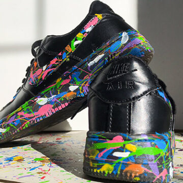 Let Oeuvre customise your clothing 