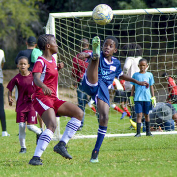 Hage Geingob mauls Pioniers Boys