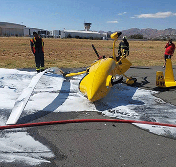 Wind pummels plane at Eros airport