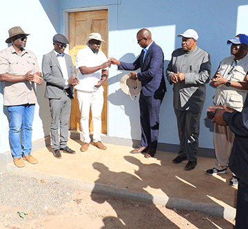 roads authority RA donates three houses to Impalila