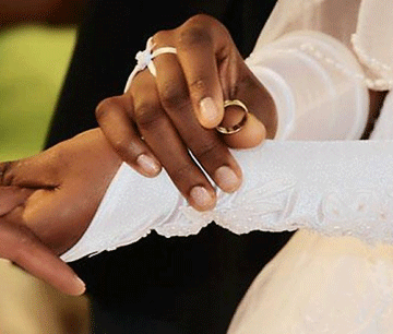 Woman allegedly scammed by friend to marry Kenyan