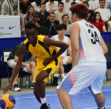 Mixed results for basketball team at World Champs