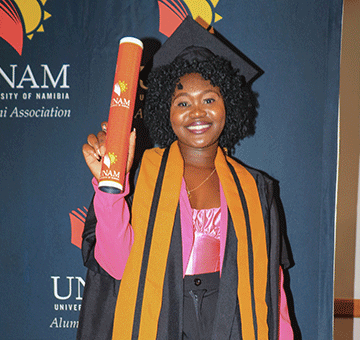 Unam hosts spring graduation ceremony