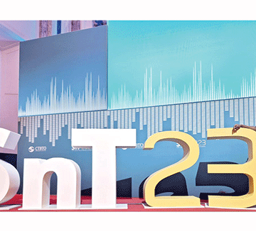 Women can meaningfully contribute to STEM