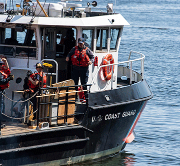 Rescuers in all-night race to save Titanic sub crew