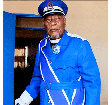 tjijombo Otjiuaneho beckons Archbishop Tjijombo