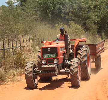 Zambezi farmers to receive 32 tractors