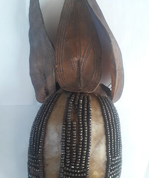 artefact Swiss woman returns cultural artefact