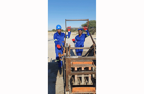 Northern women break bricklaying wall