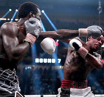 Crawford beats Spence to win undisputed welterweight title