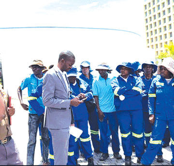 city Gawanas accused of double-dipping