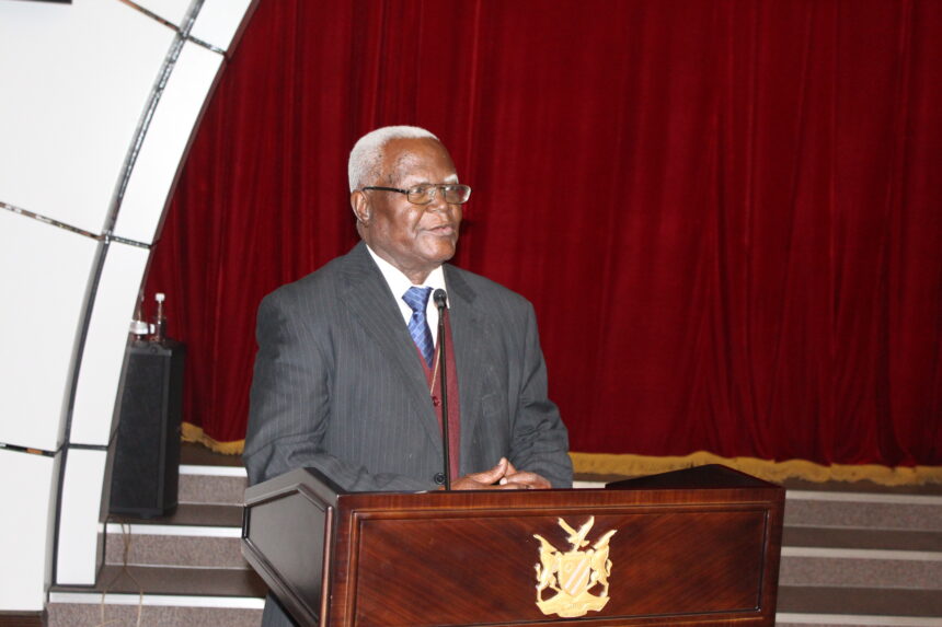 Eengeleka nado itadi popile omashenge