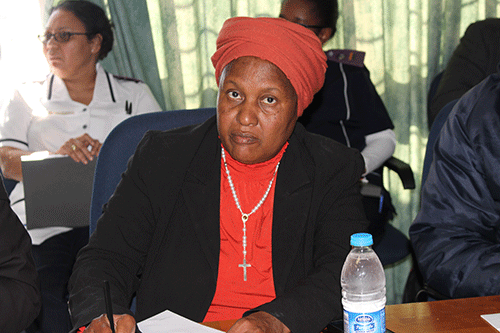 Dienda tells OMAs to pay up
