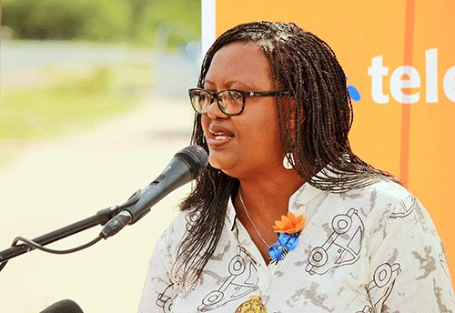 Governor irked by persistent power cuts