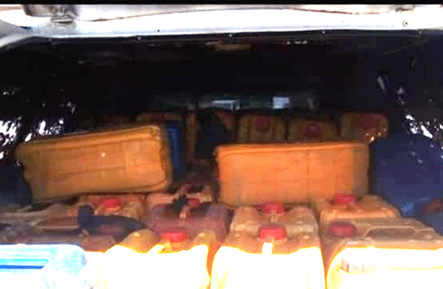 Men arrested with 1 500 litres of Angolan fuel