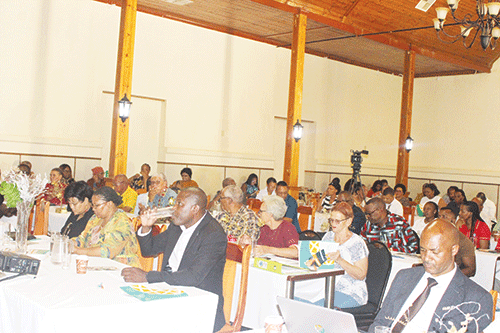 GIPFs ge ǁKharas !âǀhuru-aon ǀkha gere ǁgamǁare