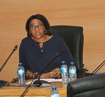 goagoses /Goagoses scolds Zambezi leaders