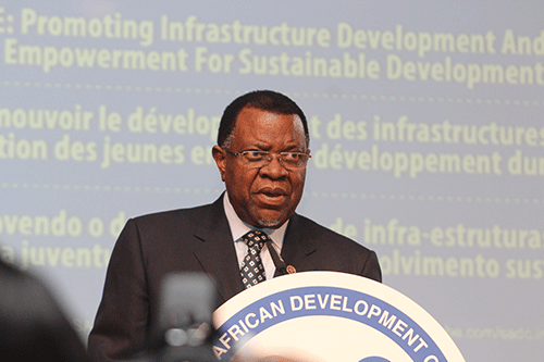 Geingob pained by /Khomanin’s landlessness 