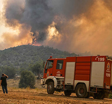 Extreme heat sparks wildfires, health warnings