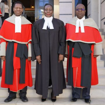 Komhangu ya shiya  ko kwa wedwa  vali omukainhu