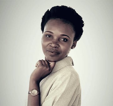 julia Assisting the young with the Queen’s language