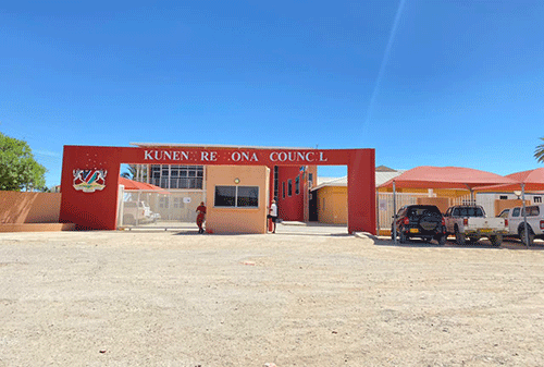 Kandjeke gives Kunene disclaimer opinion